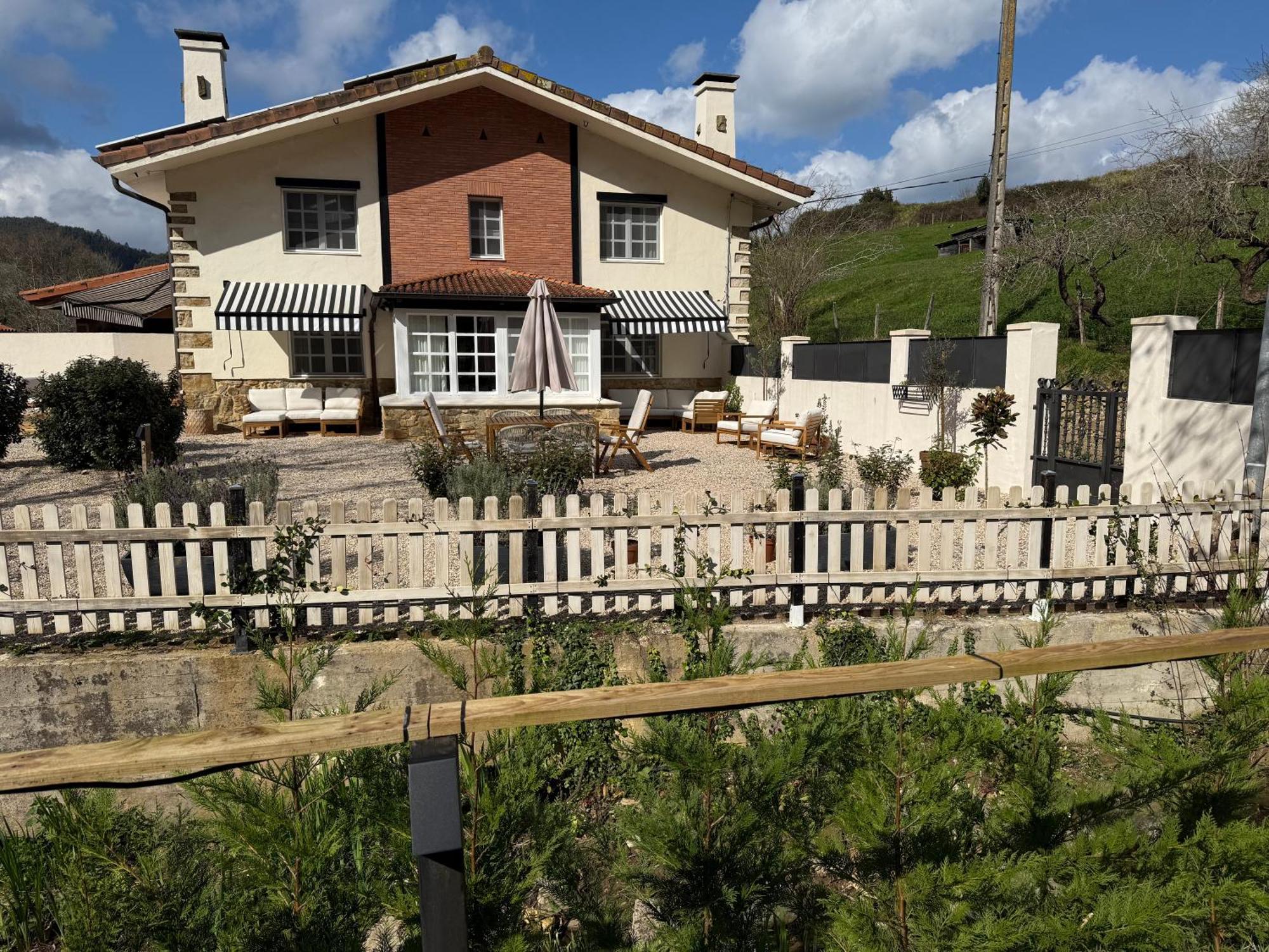 Gurah Boutique Apartments Бакіо Екстер'єр фото